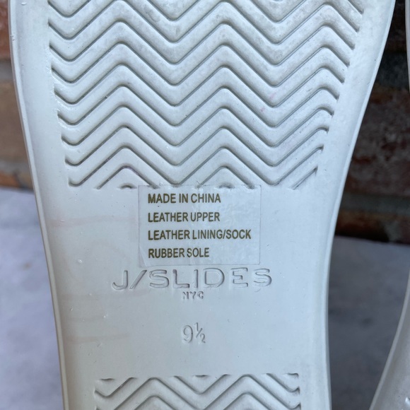 J Slides Metallic Silver Platform Sneaker Women's Size 9.5 - Picture 6 of 6